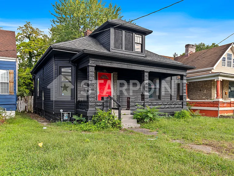 739 S 37th St — Photo 6