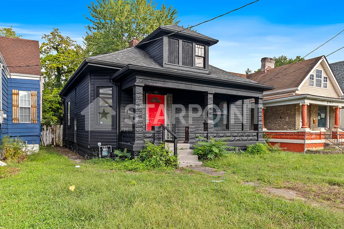 Building Photo - 739 S 37th St