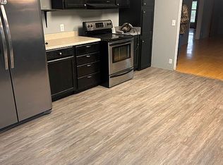 423 County Road 451, Oak Ridge, MO 63769