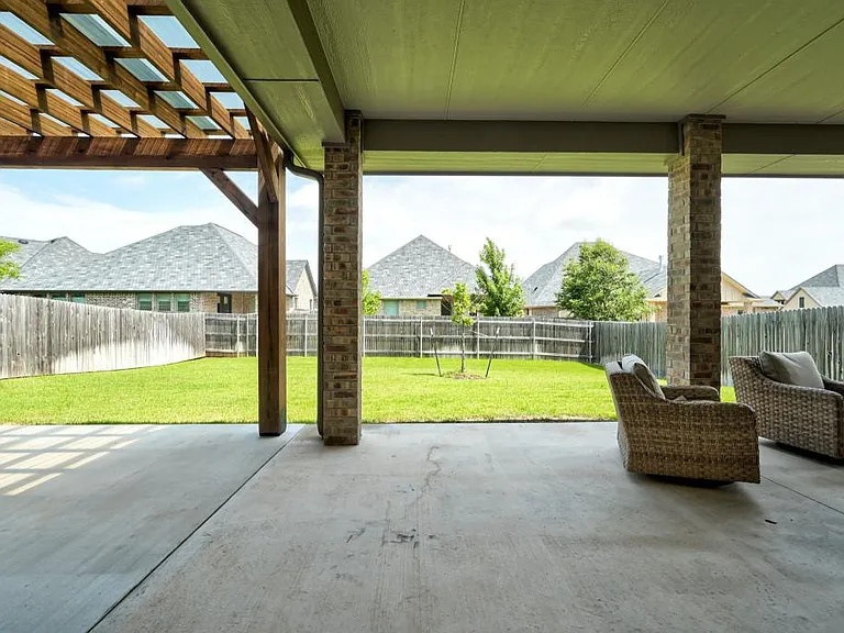 209 Pont De Normandie Ct — Photo 46