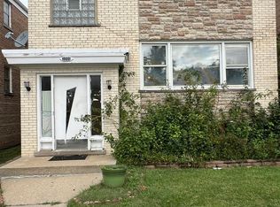 3006 W Touhy Ave, Chicago, IL 60645