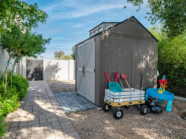 7417 E Paradise Dr — Photo 61