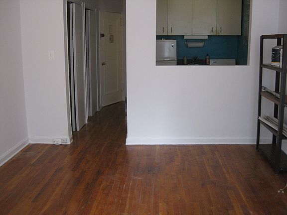 5th image of 340 E 83rd St APT 3A