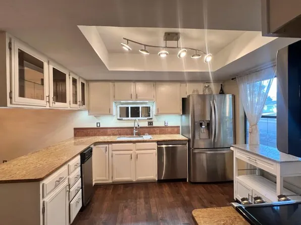 43 Glenroyal Dr, Pueblo, CO 81005