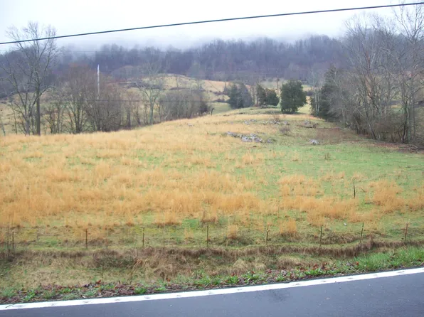 8909 Mulberry Gap Rd, Sneedville, TN 37869