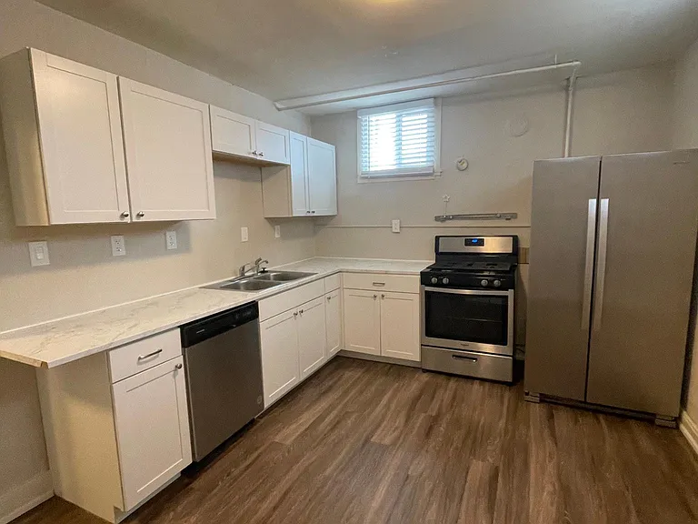 1435 N Perry St #B — Photo 24