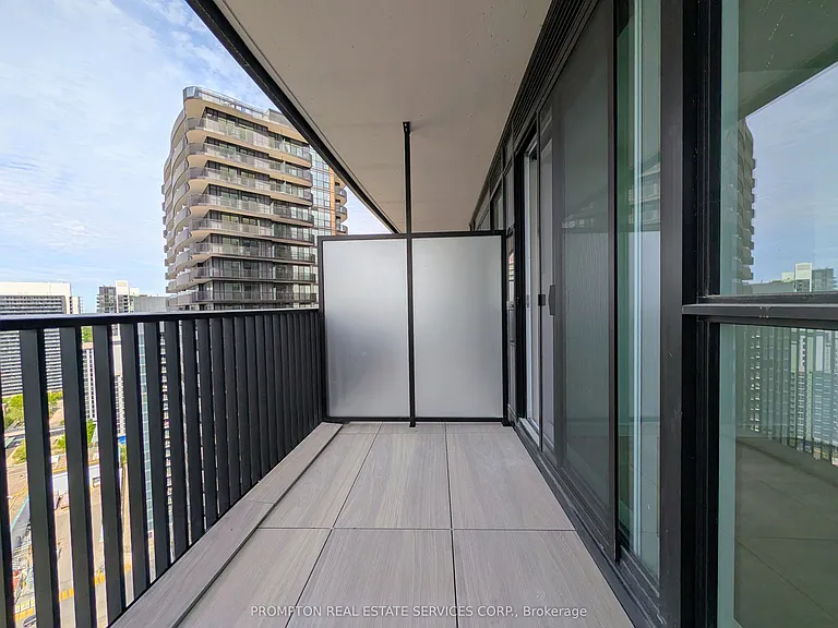 18 Esther Shiner Blvd #2207 — Photo 13