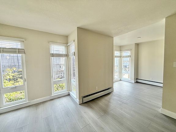 4th image of 1625 Leavenworth St APT 202
