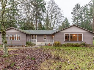 7859 Blakely Ave, Clinton, WA 98236