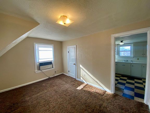 2nd image of 1822 N 2nd St #1/2