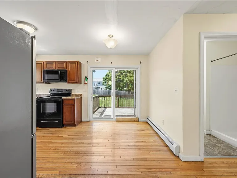 6 Stephanie Dr — Photo 9
