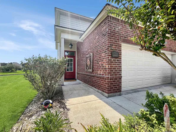 2111 Shadowbrook Dr, Baton Rouge, LA 70816