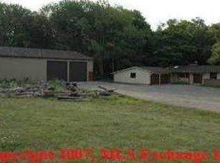 3810 Quiggle Ave SE, Ada, MI 49301