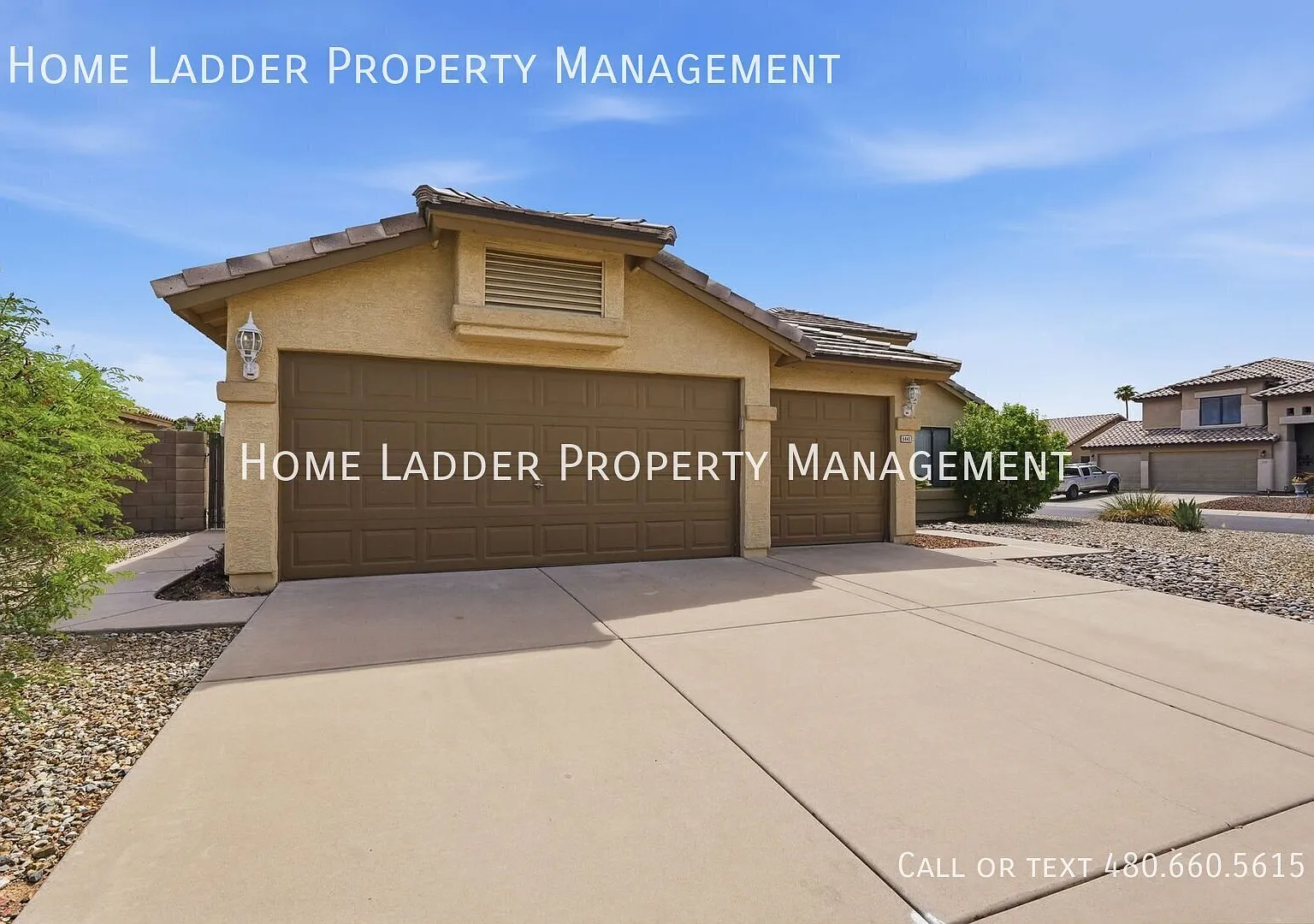 Bright 4-Bedroom Glendale Home with Pool & 3-Car Garage — Photo 3