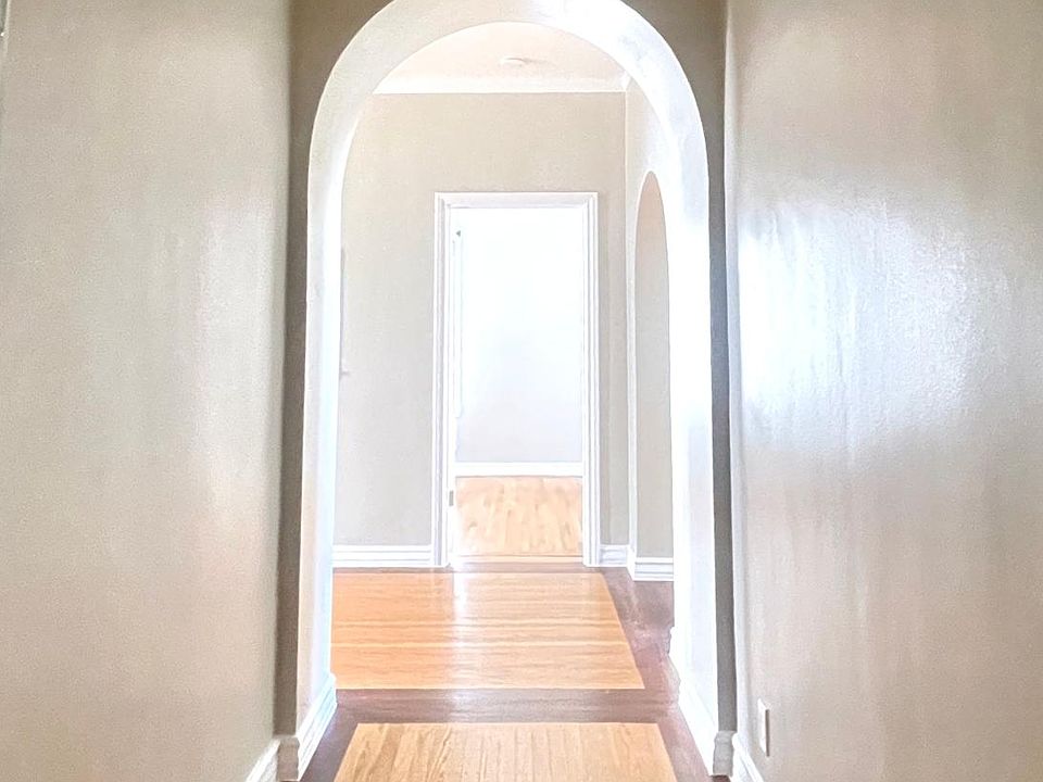 1st image of 1700 Broadway APT 501
