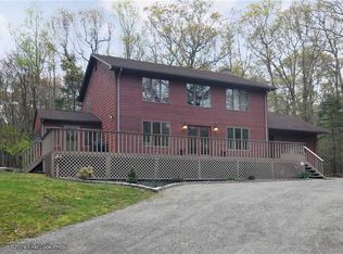 301 Carolina Nooseneck Rd, Richmond, RI 02898