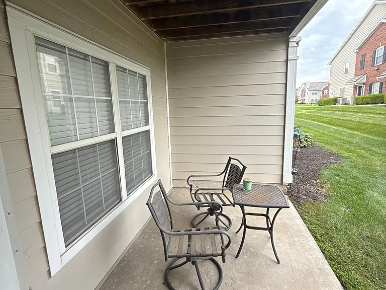 11631 Tomahawk Creek Pkwy #J — Photo 27