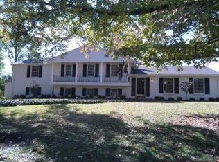 57 Daryl Ln, Saint Louis, MO