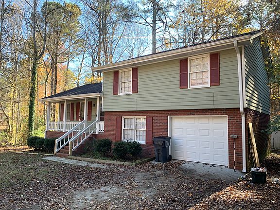 3rd image of 3319 Mansfield Ln