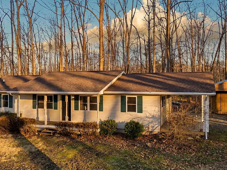 1330 Jason Ln — Photo 40