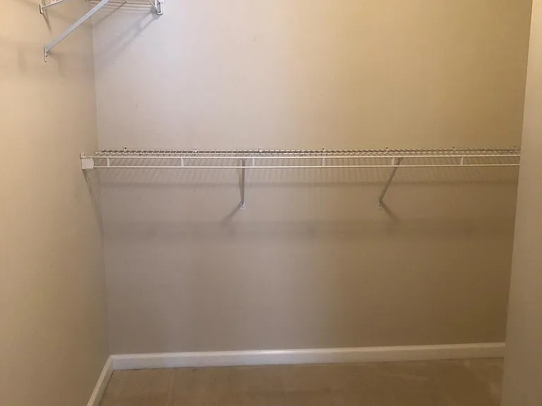 825 Chapin Wood Dr — Photo 15