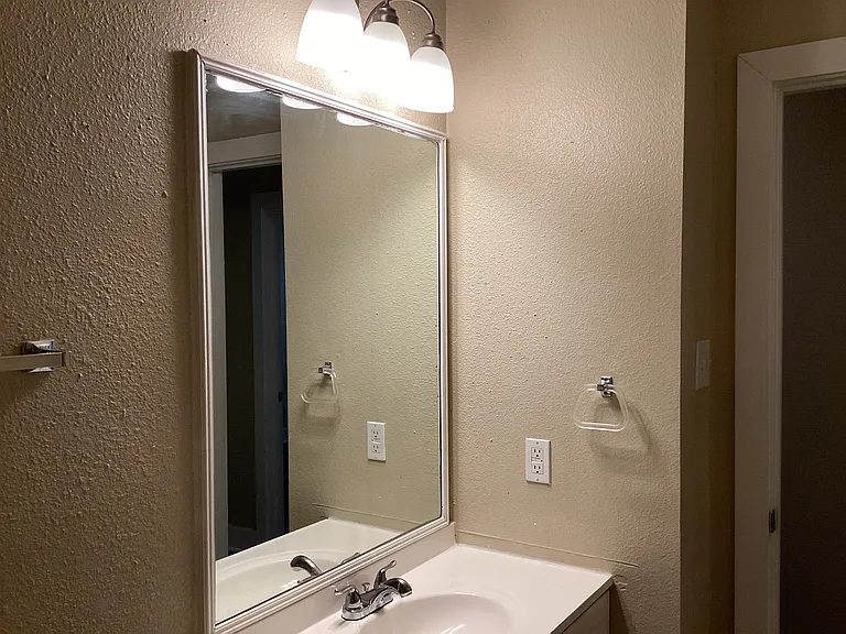 255 Crystal Isle Dr — Photo 13