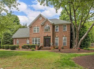 172 Hawk Creek Dr, Spartanburg, SC 29301