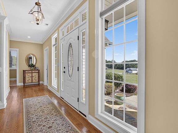4th image of 412 Casey Rd