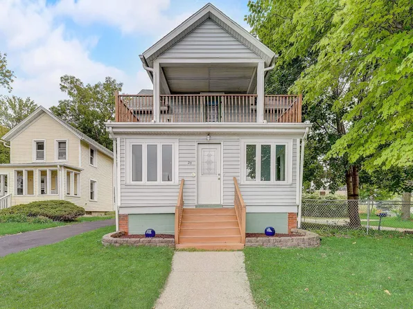 20 S Main St, Deerfield, WI 53531