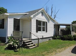 1458 Warrington Ave APT A, Danville, IL 61832