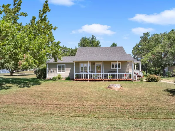2234 22nd Ave, Galva, KS 67443