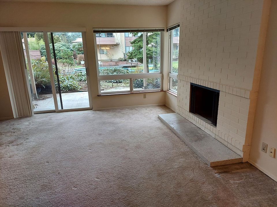 1st image of 18520 8th Ave NW APT 202