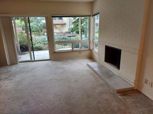 18520 8th Ave NW APT 202, Seattle, WA 98177