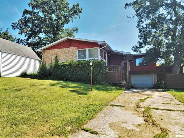 1704 W Governor St, Springfield, IL 62704