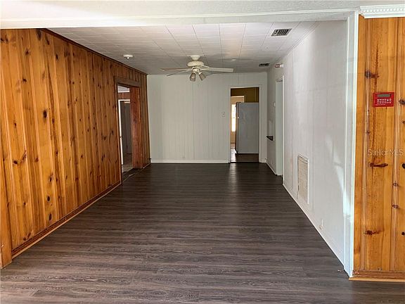 3rd image of 227 Smith Ave