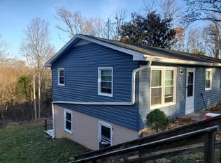60 Deer Crossing Ln, Lexington, VA 24450