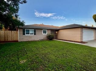 4468 W San Jose Ave, Fresno, CA