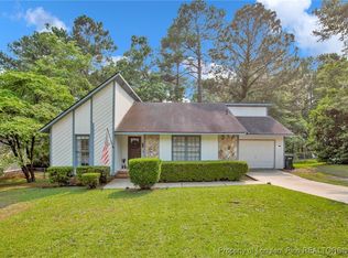9331 Castle Falls Cir, Fayetteville, NC 28314