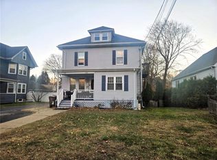 458 Prospect St, Woonsocket, RI 02895