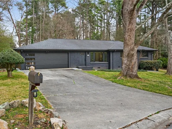 2956 Marlin Cir, Atlanta, GA 30341