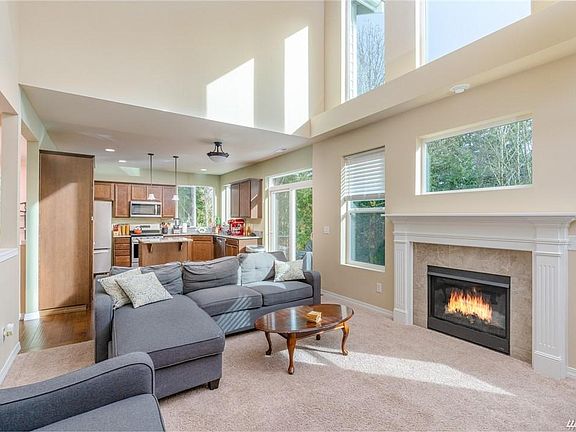 2nd image of 3704 SE Chesterton Dr #A