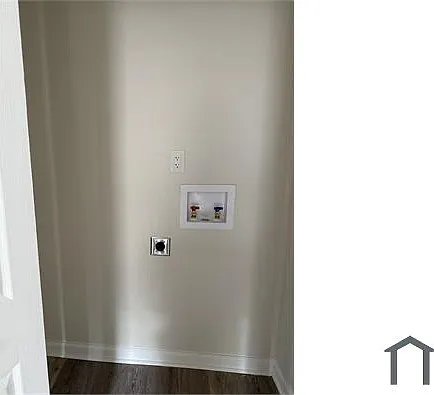 2400 W Chestnut St #1 — Photo 6