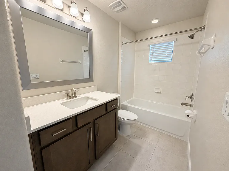 186 Mitchells Mnr — Photo 11