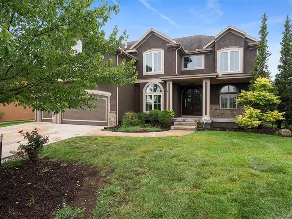 3505 W 158th St, Overland Park, KS 66224