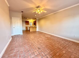 5130 Highland Rd APT B, Baton Rouge, LA 70808