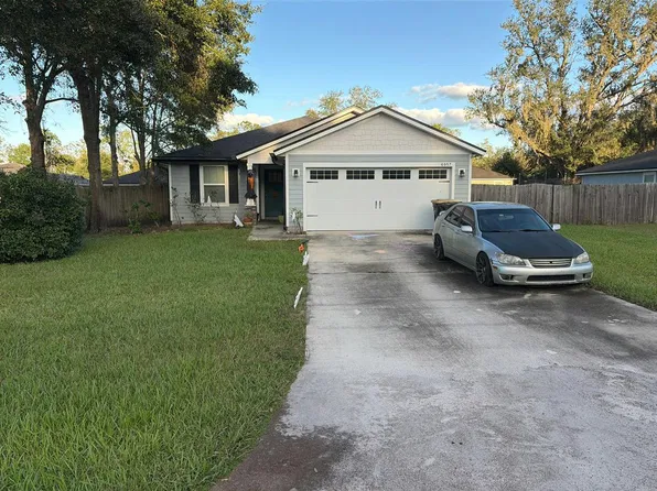 6957 Camfield St, Jacksonville, FL 32222