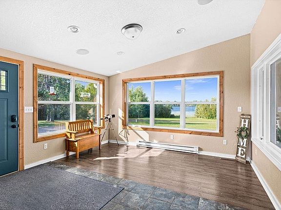 3rd image of 6638 Tabako Rd