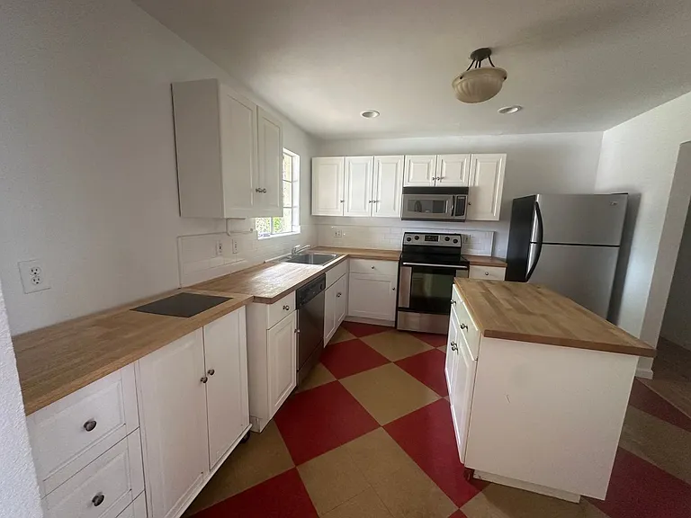 6725 E Sheridan St — Photo 10
