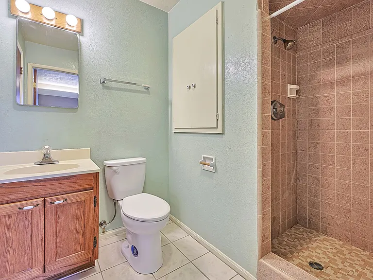 727 E Vista Del Cerro Dr — Photo 10