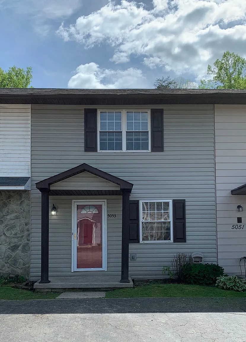 5051 Saint Patrick Cir photo 1